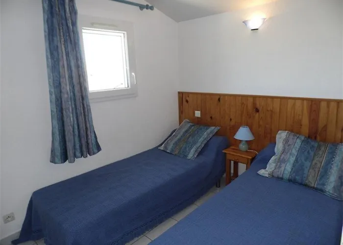 Casa de Férias Maison Mitoyenne Duplex Avec Terrasse, Garage Et Parking, Proche Plage, équipée Pour 4 à 6 Personnes - Fr-1-326-385 Marseillan (Herault)