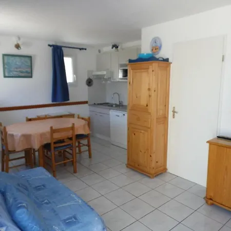 Hébergement de vacances Maison Mitoyenne Duplex Avec Terrasse, Garage Et Parking, Proche Plage, équipée Pour 4 à 6 Personnes - Fr-1-326-385 Marseillan (Herault)